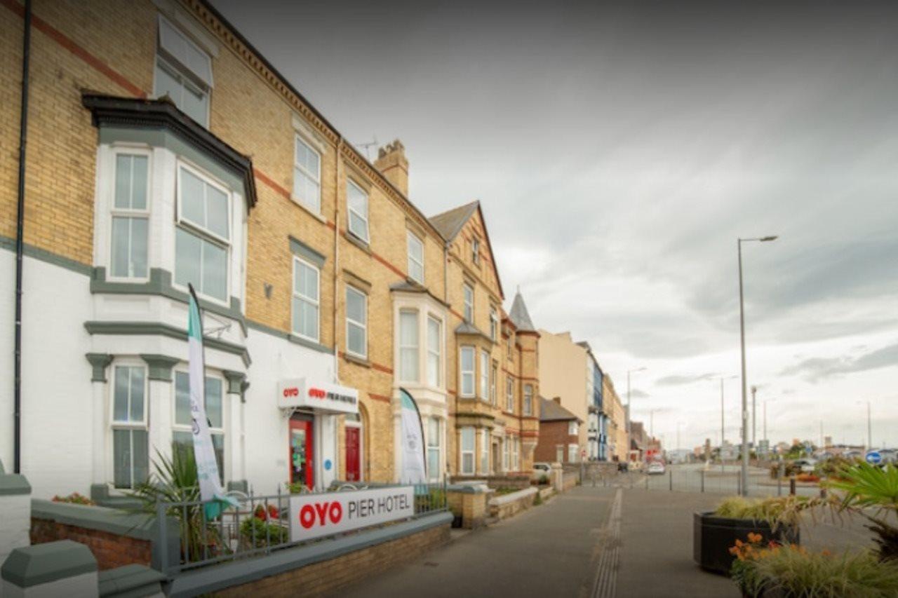 Oyo Pier Hotel Rhyl Exterior photo
