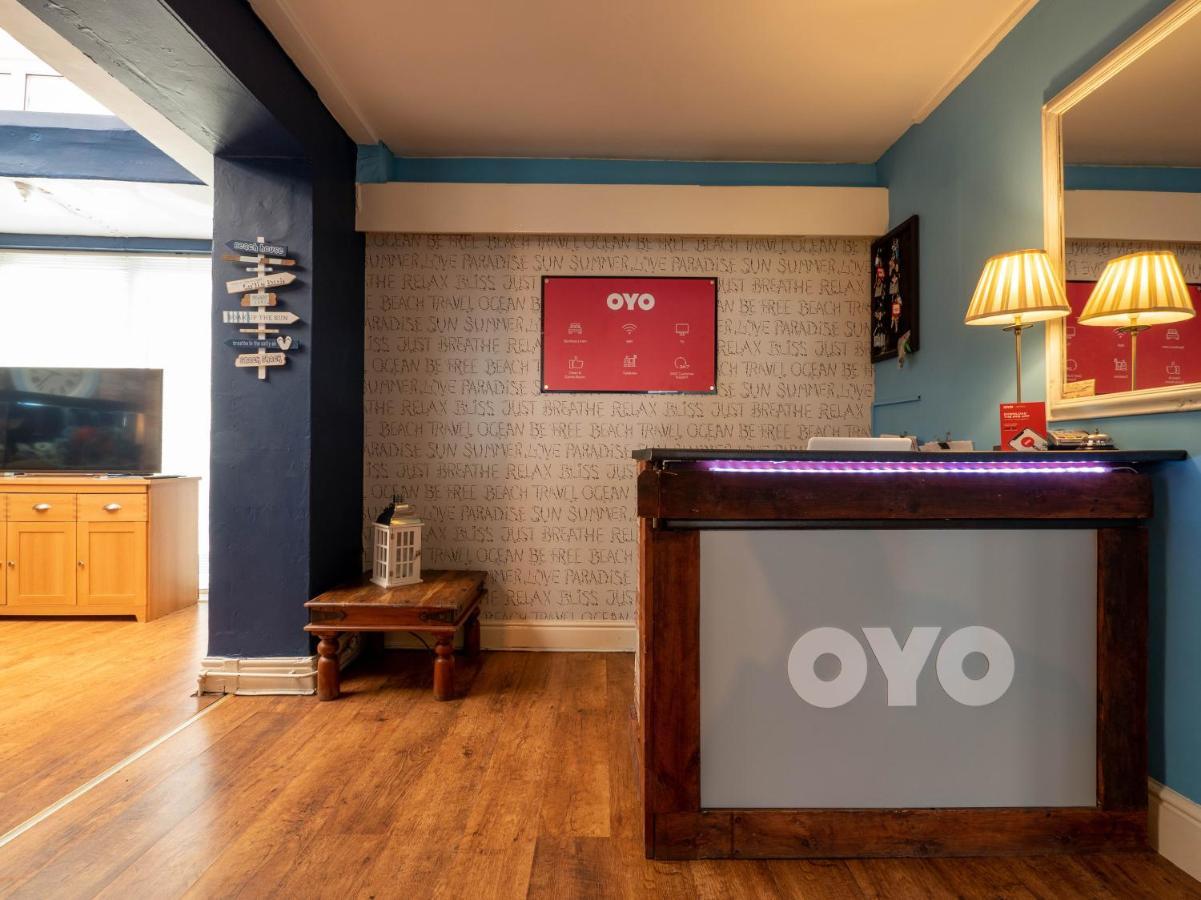 Oyo Pier Hotel Rhyl Exterior photo