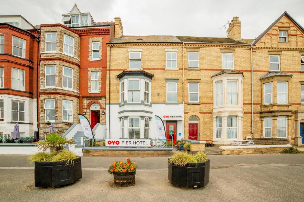 Oyo Pier Hotel Rhyl Exterior photo
