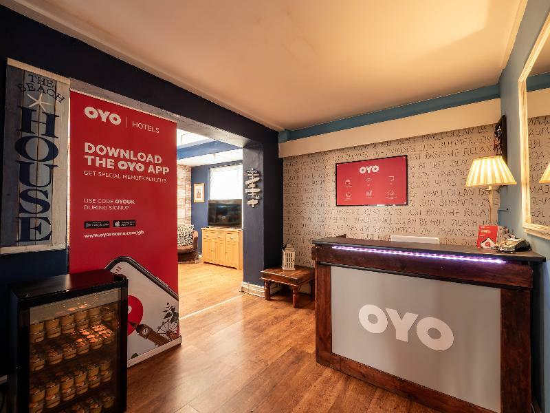 Oyo Pier Hotel Rhyl Exterior photo